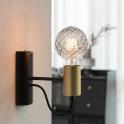 Lucande E27 3,8W LED-Lampe G95, 1800K, Struktur, Smoke -Lucande 10001594 2