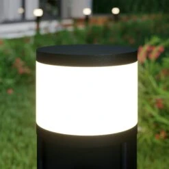 Lucande Corban Sockelleuchte Mit Zwei Steckdosen 19 Lucande Corban Sockelleuchte Mit Zwei Steckdosen -Lucande 9616172 8