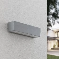 Lucande Lengo LED-Wandlampe, 25 Cm, Silber, 1-fl. 13 Lucande Lengo LED-Wandlampe, 25 Cm, Silber, 1-fl. -Lucande 9616207 2