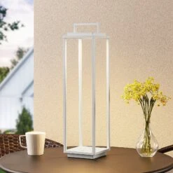 Lucande Elaja LED-Außenlaterne, USB, Weiß