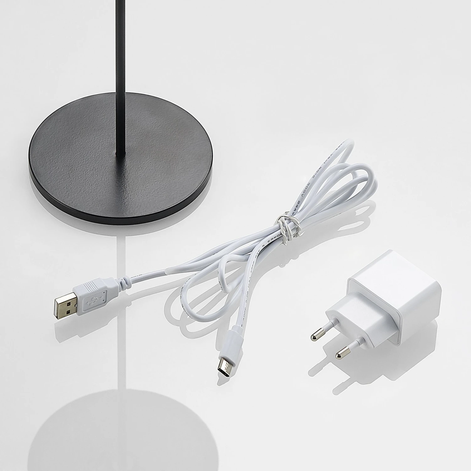 Lucande Tibia LED-Tischleuchte, Akku, USB, Schwarz 11 Lucande Tibia LED-Tischleuchte, Akku, USB, Schwarz – Bild 9