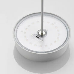 Lucande Tibia LED-Tischleuchte, Akku, USB, Weiß -Lucande 9616230 7