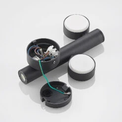 Lucande Kynlee LED-Außenwandleuchte, Dreiflammig -Lucande 9616233 8