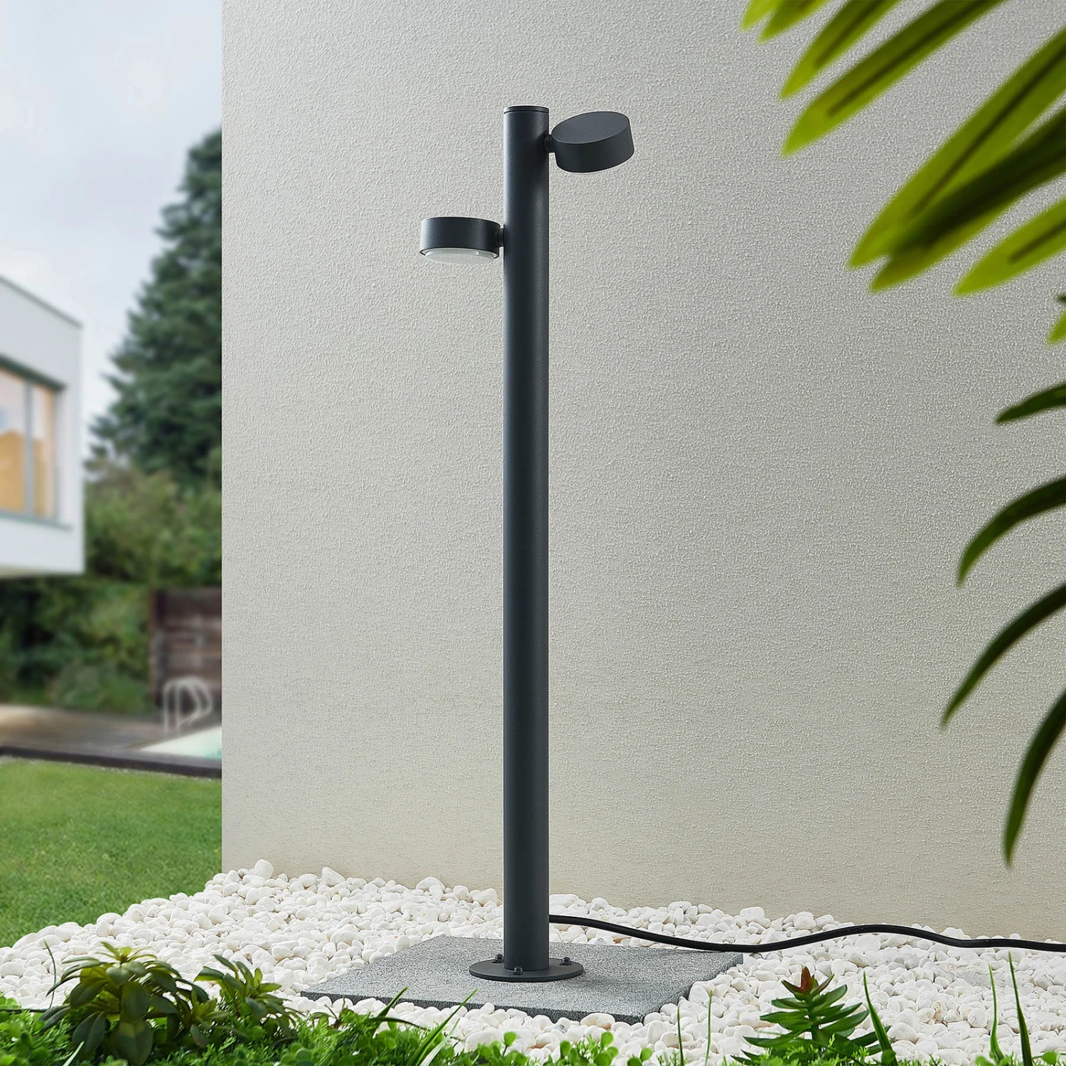 Lucande Kynlee LED-Pollerleuchte, 2-fl., 75 Cm 4 Lucande Kynlee LED-Pollerleuchte, 2-fl., 75 Cm – Bild 2