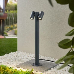 Lucande Saige LED-Sockelleuchte 2-fl., 50 Cm 12 Lucande Saige LED-Sockelleuchte 2-fl., 50 Cm -Lucande 9616240 1