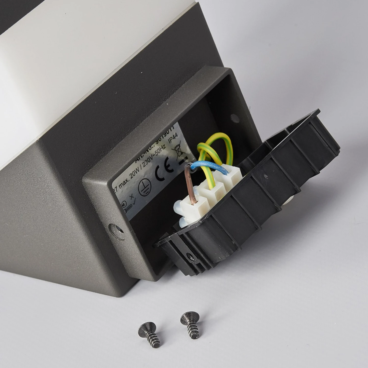 Lucande Außenwandleuchte Kiran Aus Aluminium 11 Lucande Außenwandleuchte Kiran Aus Aluminium – Bild 9