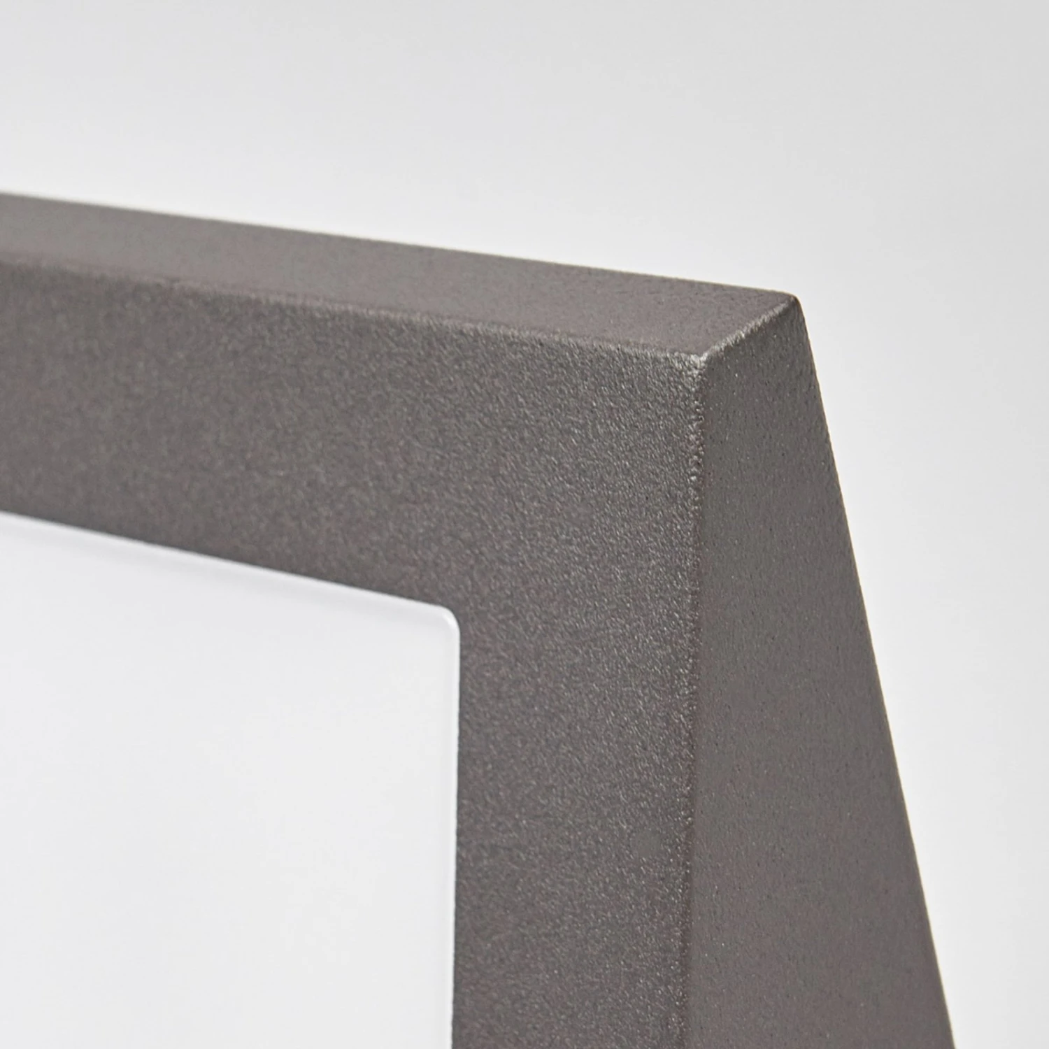 Lucande LED-Außenwandleuchte Levvon Mit Bewegungssensor 9 Lucande LED-Außenwandleuchte Levvon Mit Bewegungssensor – Bild 7