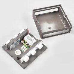 Lucande Eckige LED-Außenwandlampe Trixy In Grafitgrau 13 Lucande Eckige LED-Außenwandlampe Trixy In Grafitgrau -Lucande 9619075 5