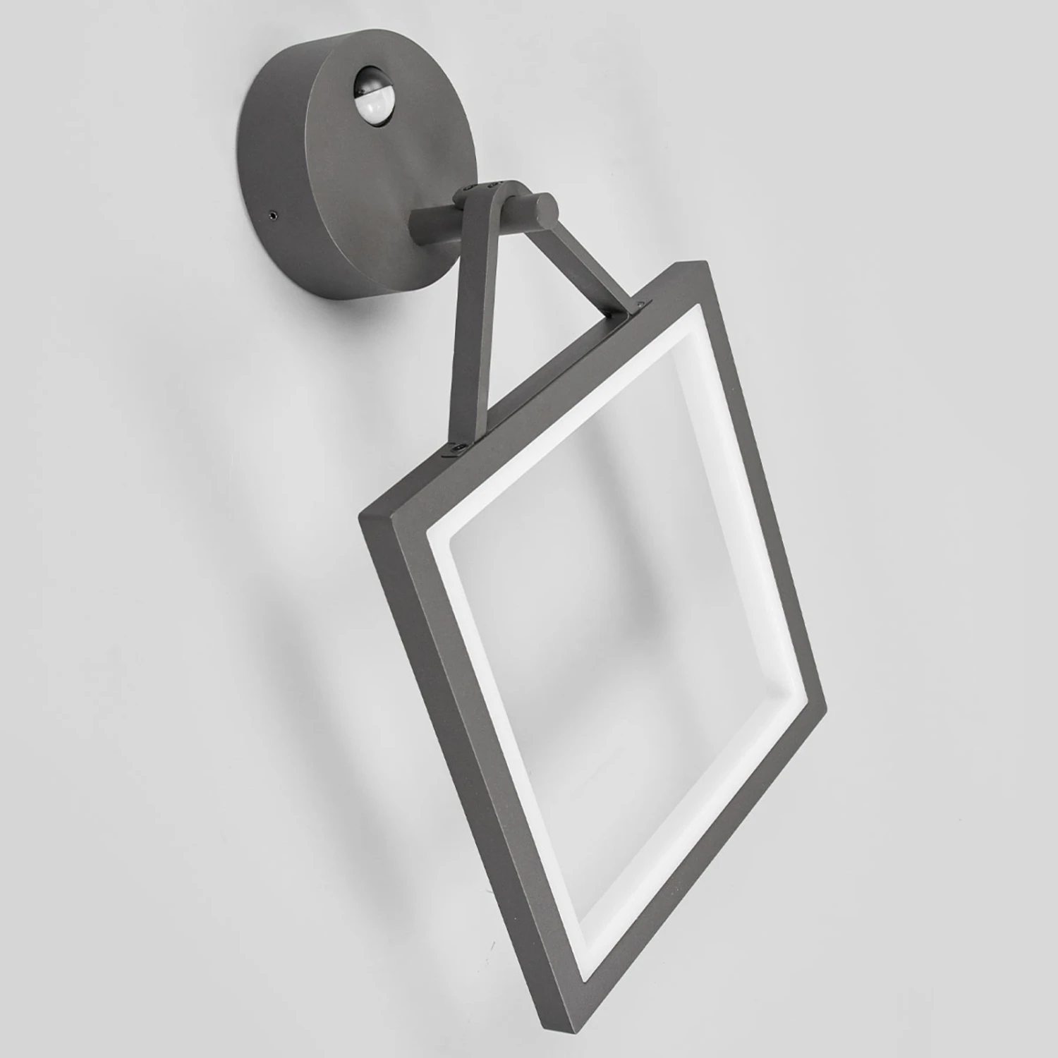 Lucande LED-Außenwandlampe Mirco M. Bewegungsmelder, Eckig 6 Lucande LED-Außenwandlampe Mirco M. Bewegungsmelder, Eckig – Bild 5