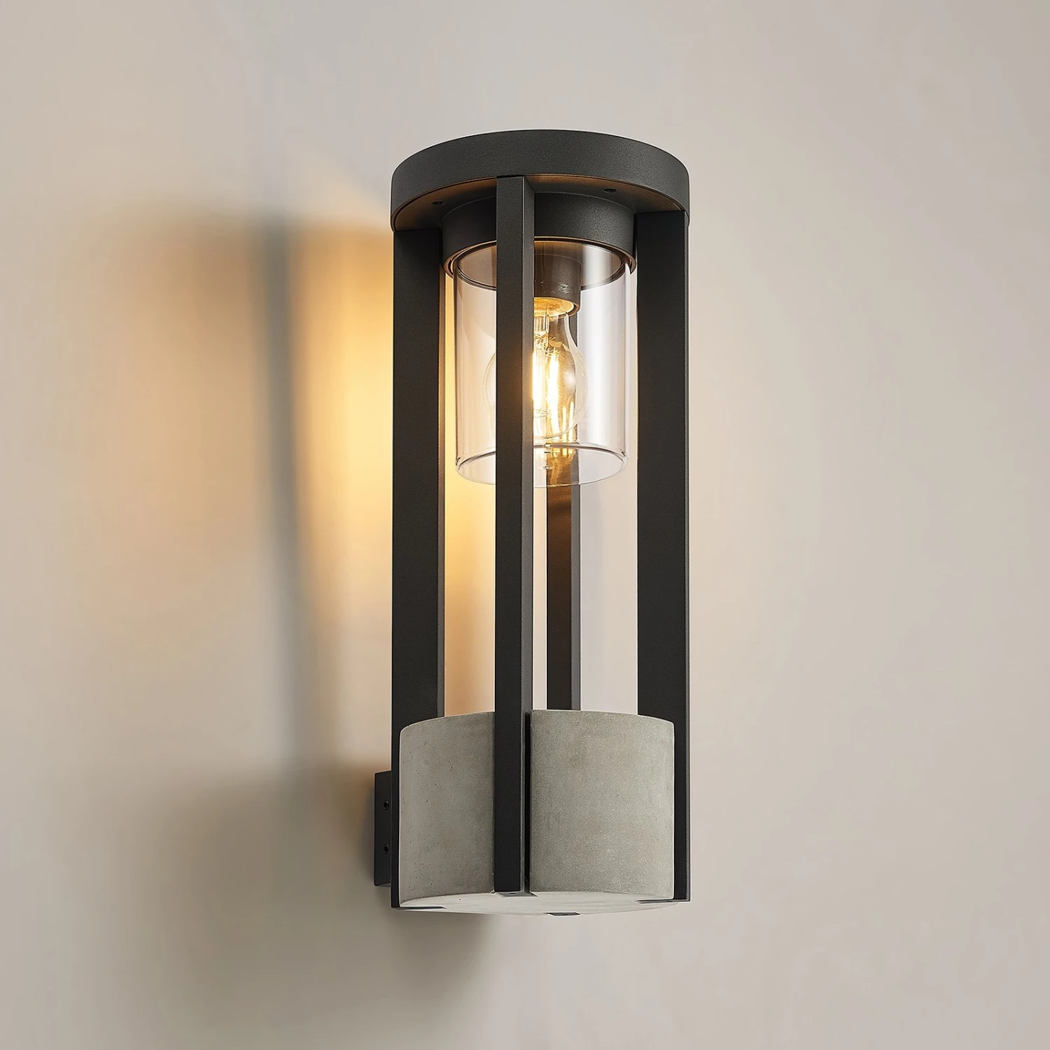 Lucande Overa Außenwandleuchte, Rund, E27 6 Lucande Overa Außenwandleuchte, Rund, E27 – Bild 4