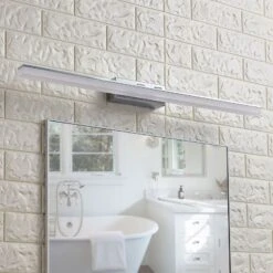 Lucande Längliche LED-Spiegelleuchte Julie, IP44 -Lucande 9621184 2