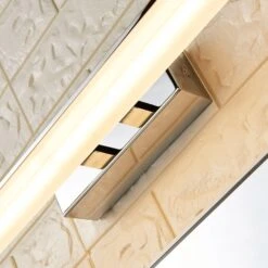 Lucande Längliche LED-Spiegelleuchte Julie, IP44 -Lucande 9621184 5