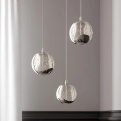 Lucande LED-Pendellampe Hayley M. Glaskugeln, 3-fl., Chrom -Lucande 9624367 2