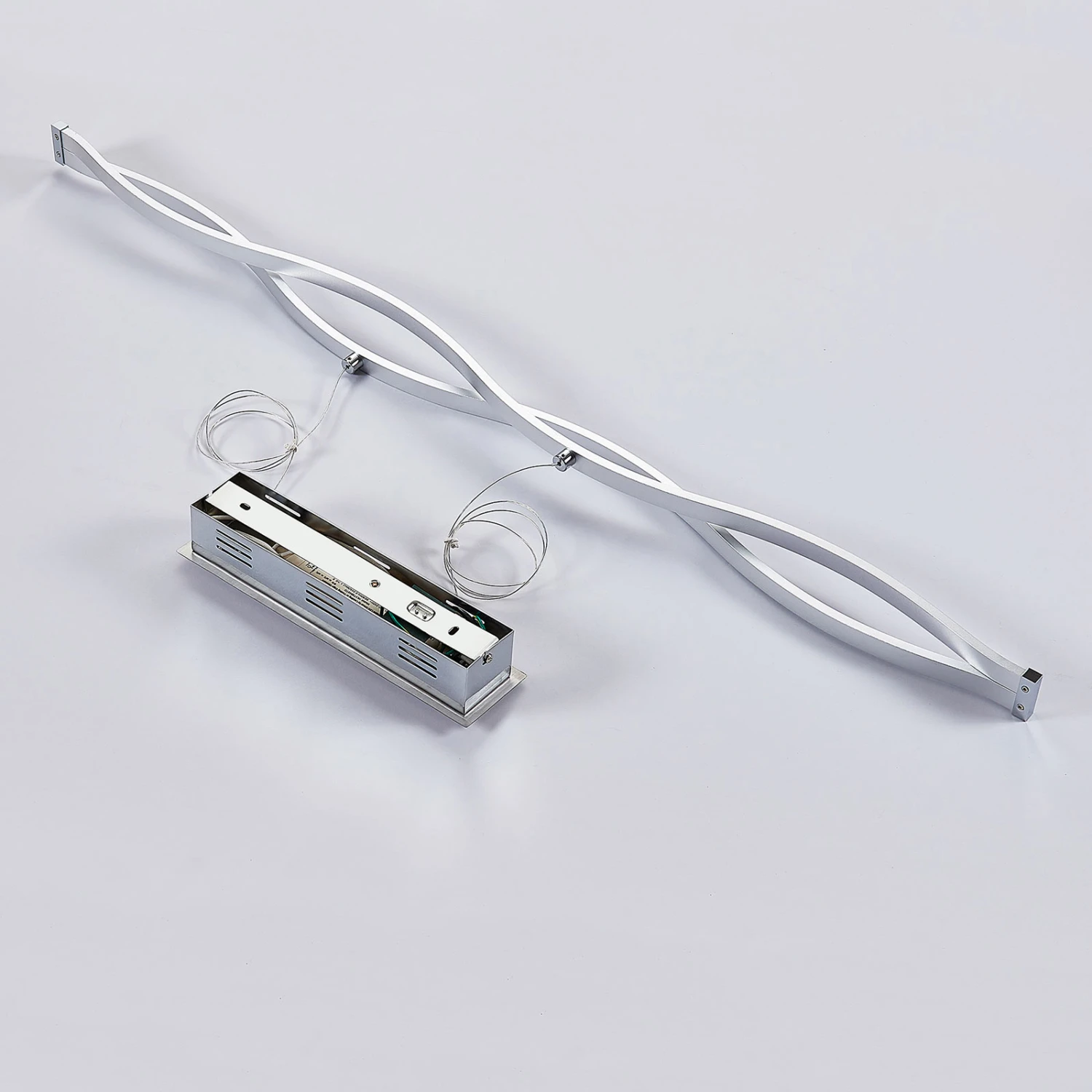 Lucande LED-Balkenpendelleuchte Roan, Wellenförmig 11 Lucande LED-Balkenpendelleuchte Roan, Wellenförmig – Bild 9