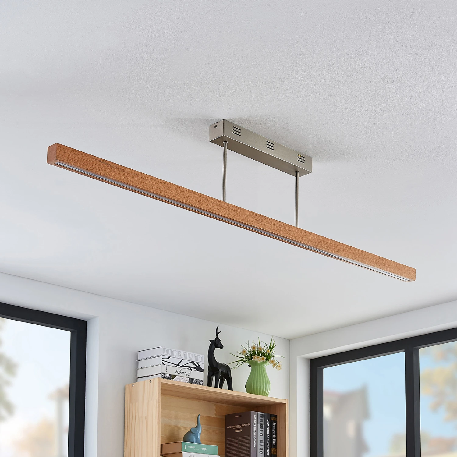 Lucande LED-Holz-Deckenleuchte Tamlin, Buchefarben, 140 Cm 5 Lucande LED-Holz-Deckenleuchte Tamlin, Buchefarben, 140 Cm – Bild 3