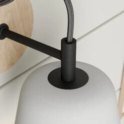 Lucande Kalinda Wandleuchte M. Betonschirm U. Holz -Lucande 9624504 4