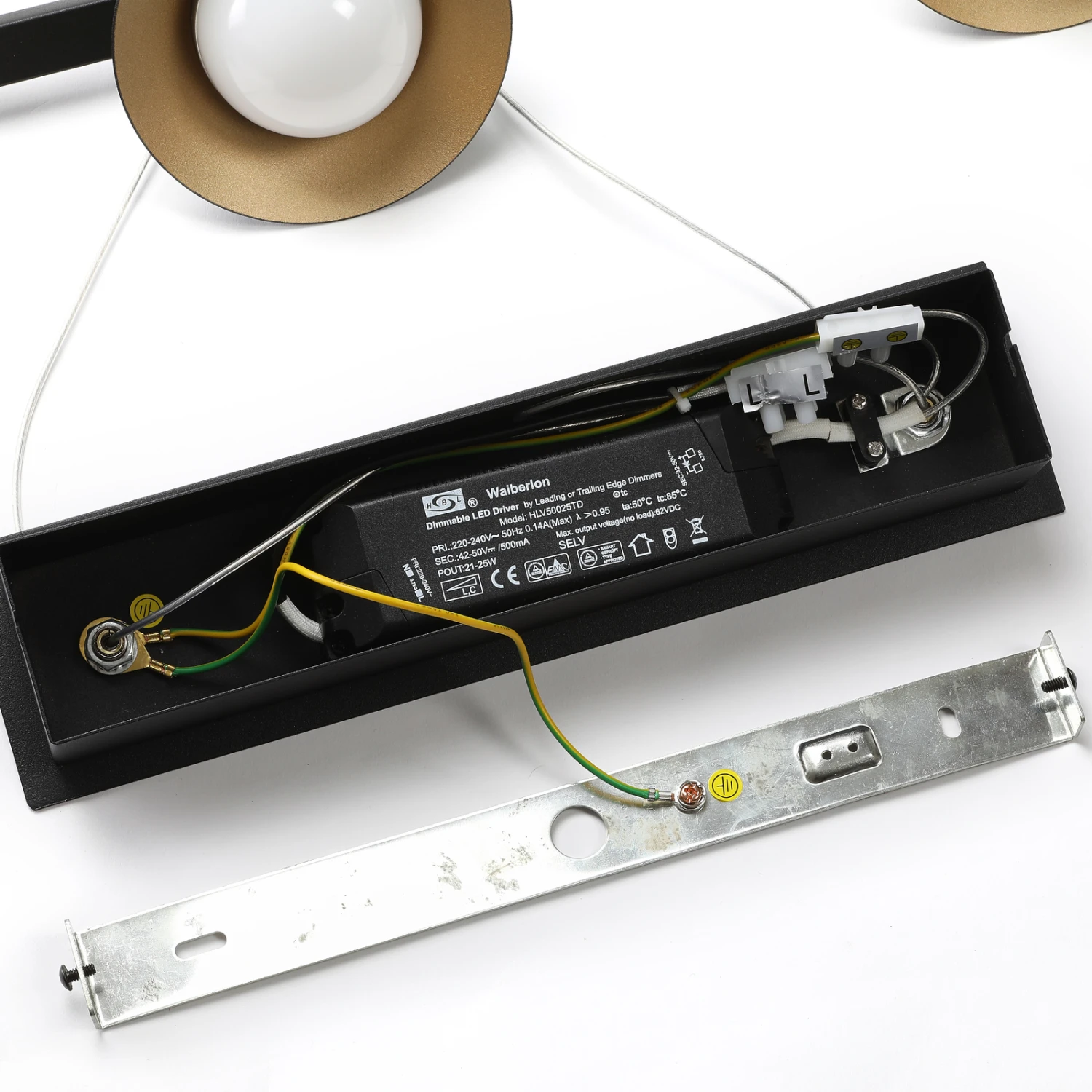 Lucande Kianos LED-Hängeleuchte, Schwarz, 5-fl. 10 Lucande Kianos LED-Hängeleuchte, Schwarz, 5-fl. – Bild 8