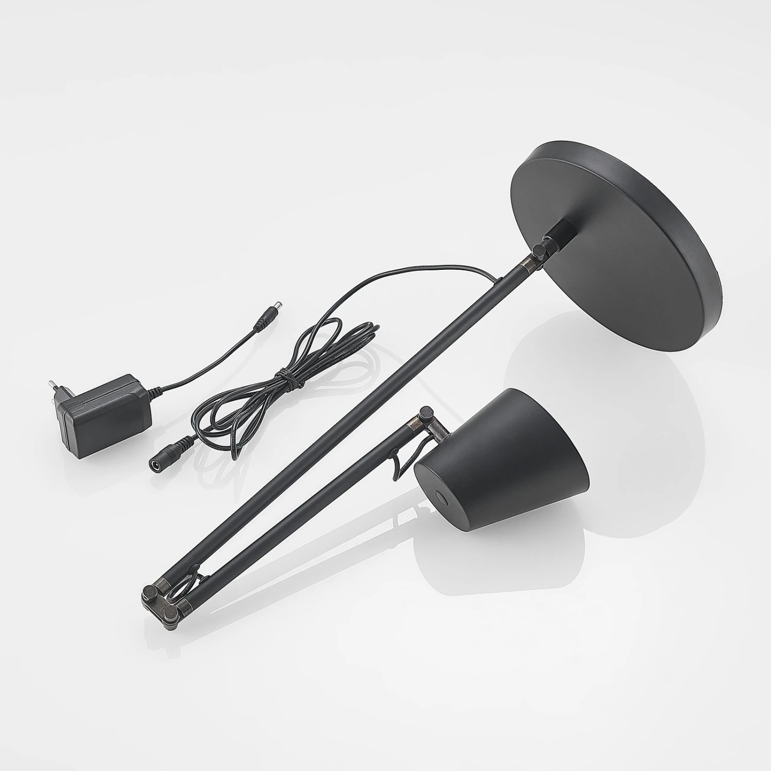 Lucande Tarris LED-Schrebtischlampe, Schwarz 10 Lucande Tarris LED-Schrebtischlampe, Schwarz – Bild 8