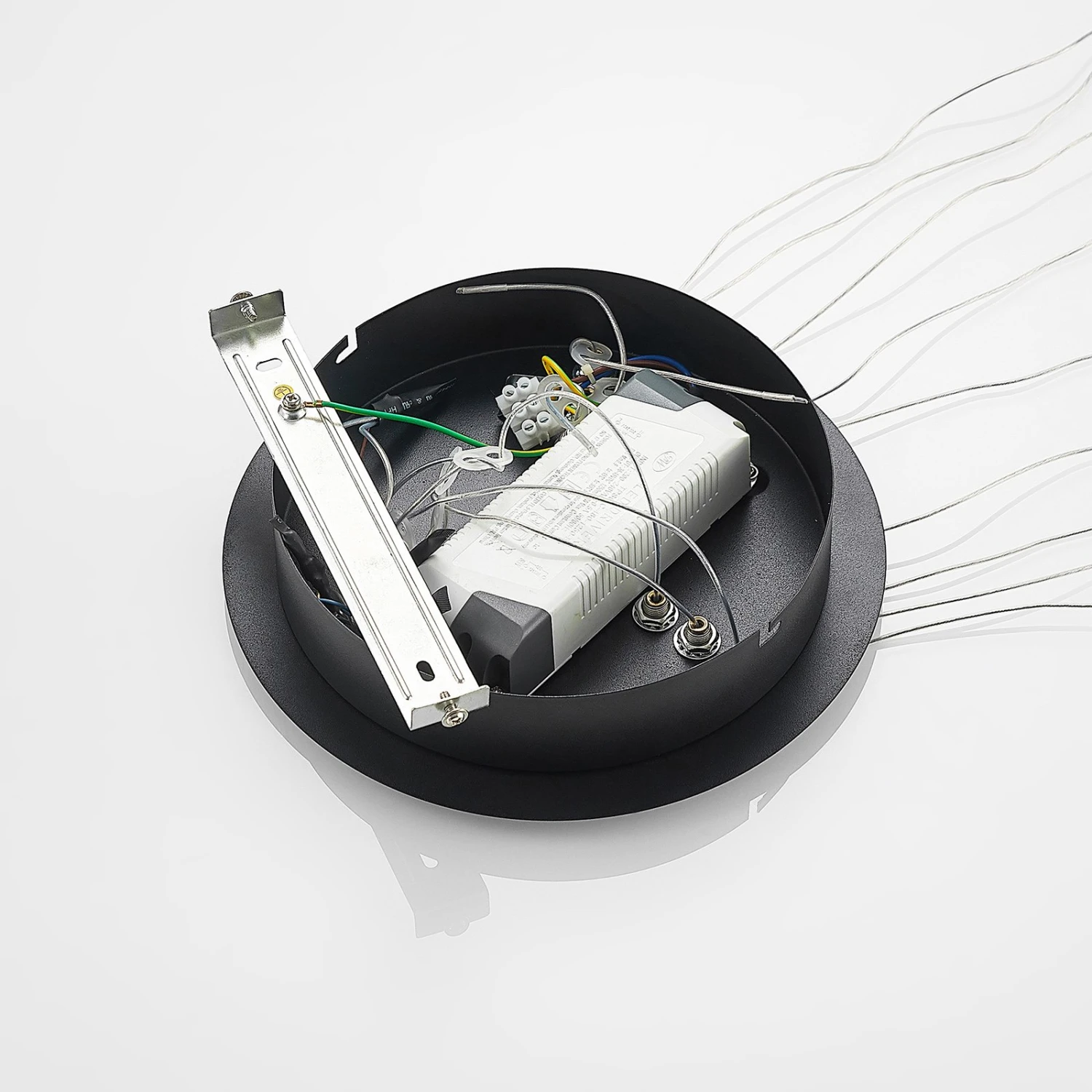 Lucande Filippa LED-Pendelleuchte Mit 3 Ringen 11 Lucande Filippa LED-Pendelleuchte Mit 3 Ringen – Bild 9