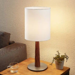 Lucande Larkira Stoff-Tischlampe, Holz, Rund, 25cm