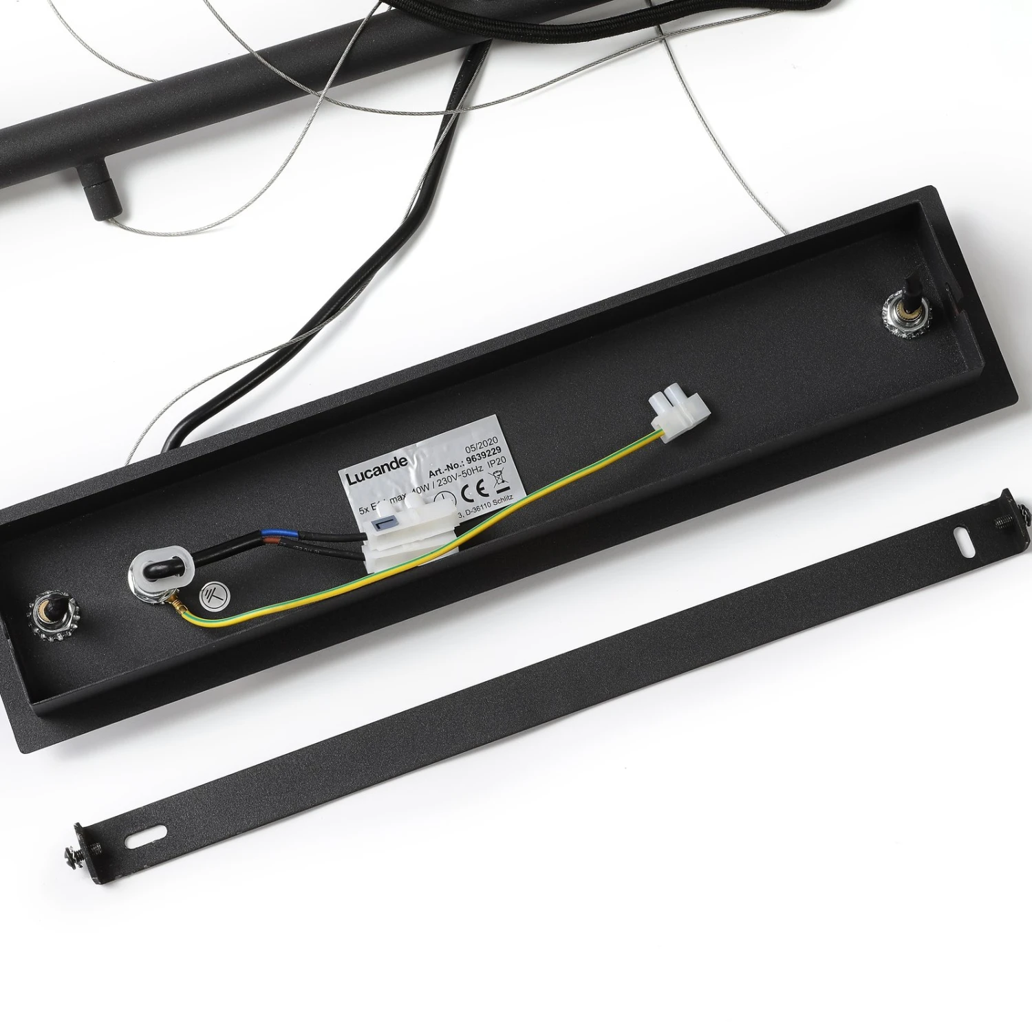 Lucande Sotiana Hängelampe, 5 Glaskugeln, Messing 10 Lucande Sotiana Hängelampe, 5 Glaskugeln, Messing – Bild 8