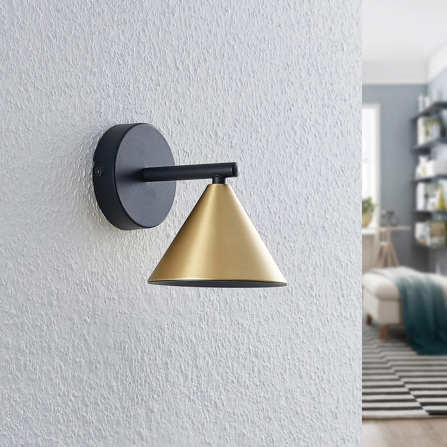 Lucande Kartio Wandleuchte, 1-fl., Messing 7 Lucande Kartio Wandleuchte, 1-fl., Messing – Bild 5