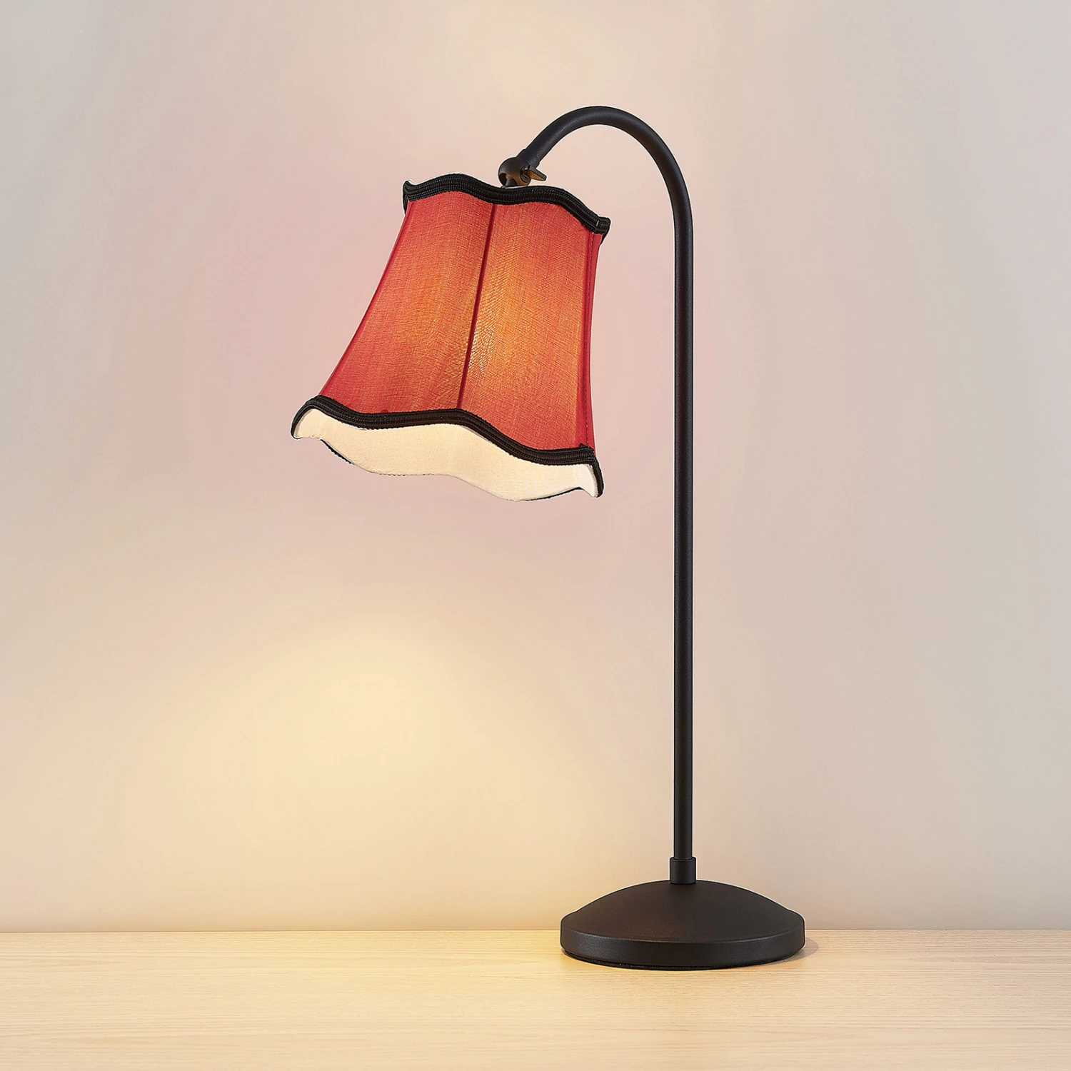 Lucande Binta Stofftischleuchte, Vintage, Rostrot 7 Lucande Binta Stofftischleuchte, Vintage, Rostrot – Bild 5