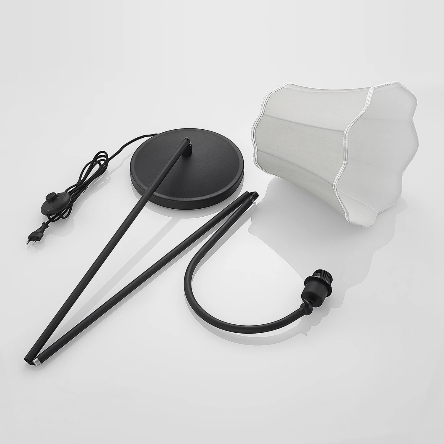 Lucande Binta Stoffstehleuchte, Vintage Silbergrau 11 Lucande Binta Stoffstehleuchte, Vintage Silbergrau – Bild 9