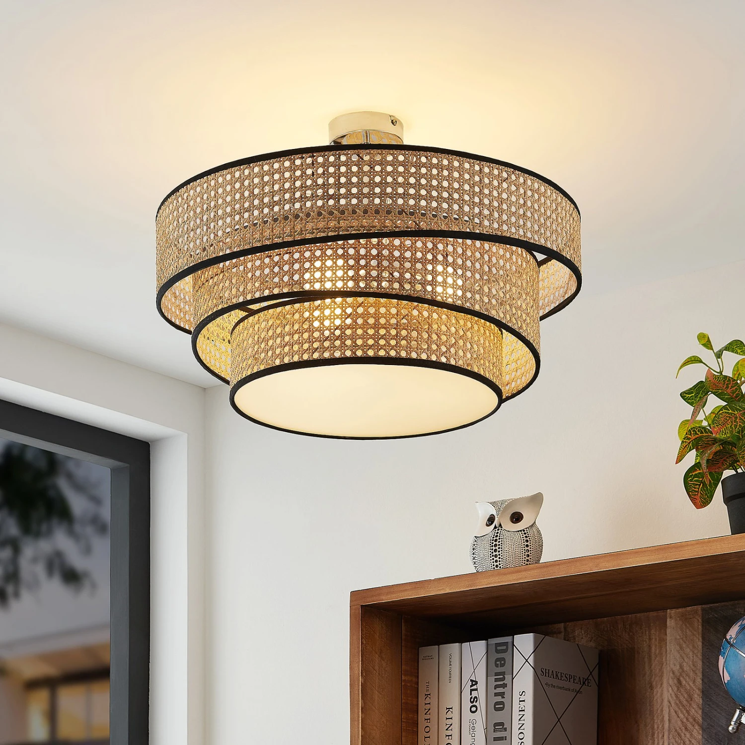 Lucande Elowen Deckenleuchte, Rattangeflecht 4 Lucande Elowen Deckenleuchte, Rattangeflecht – Bild 2