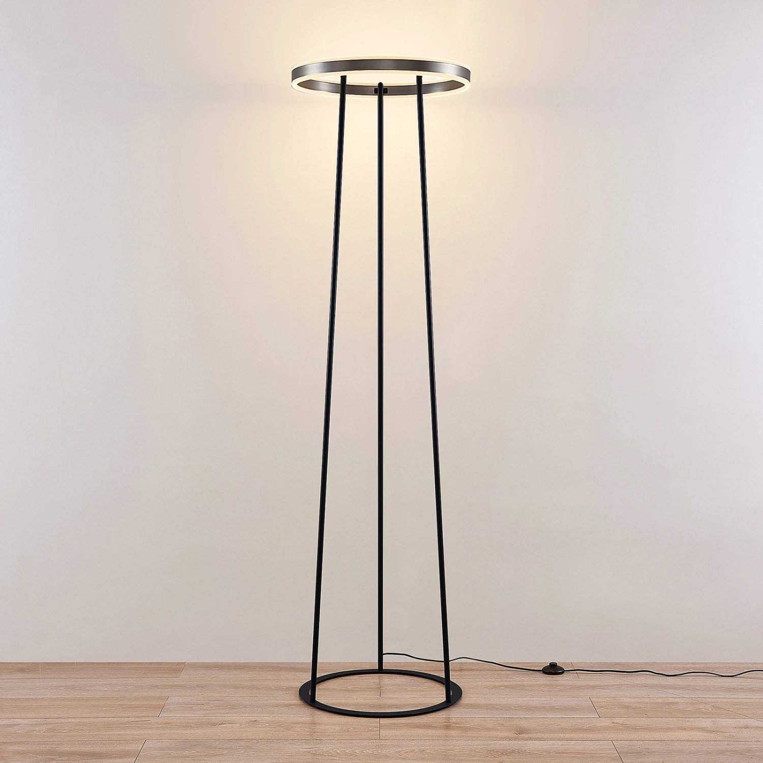 Lucande Seppe LED-Stehleuchte, Ø 50 Cm, Nickel 7 Lucande Seppe LED-Stehleuchte, Ø 50 Cm, Nickel – Bild 5