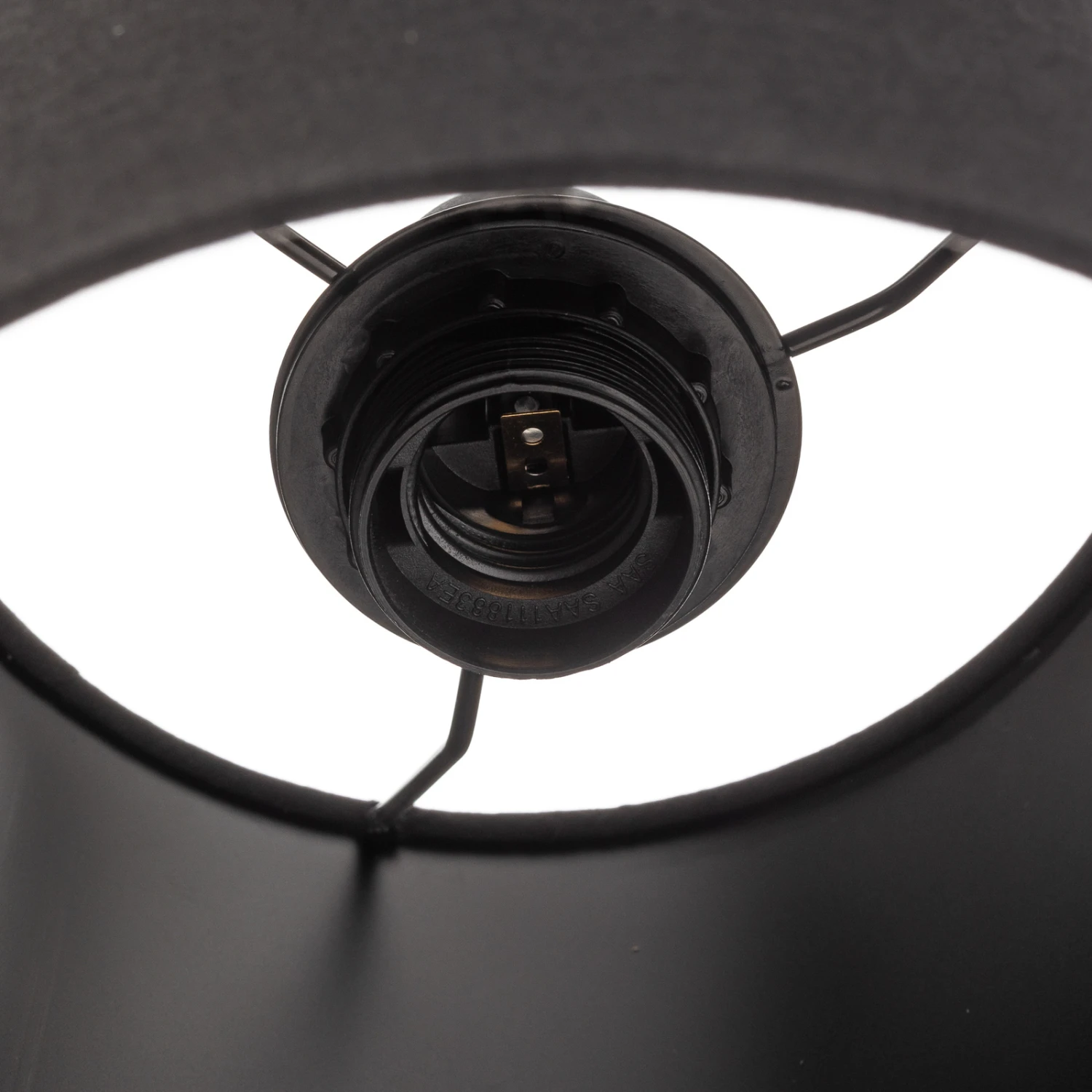 Lucande Thamila Hängeleuchte, Schwarz, Eiche 10 Lucande Thamila Hängeleuchte, Schwarz, Eiche – Bild 8