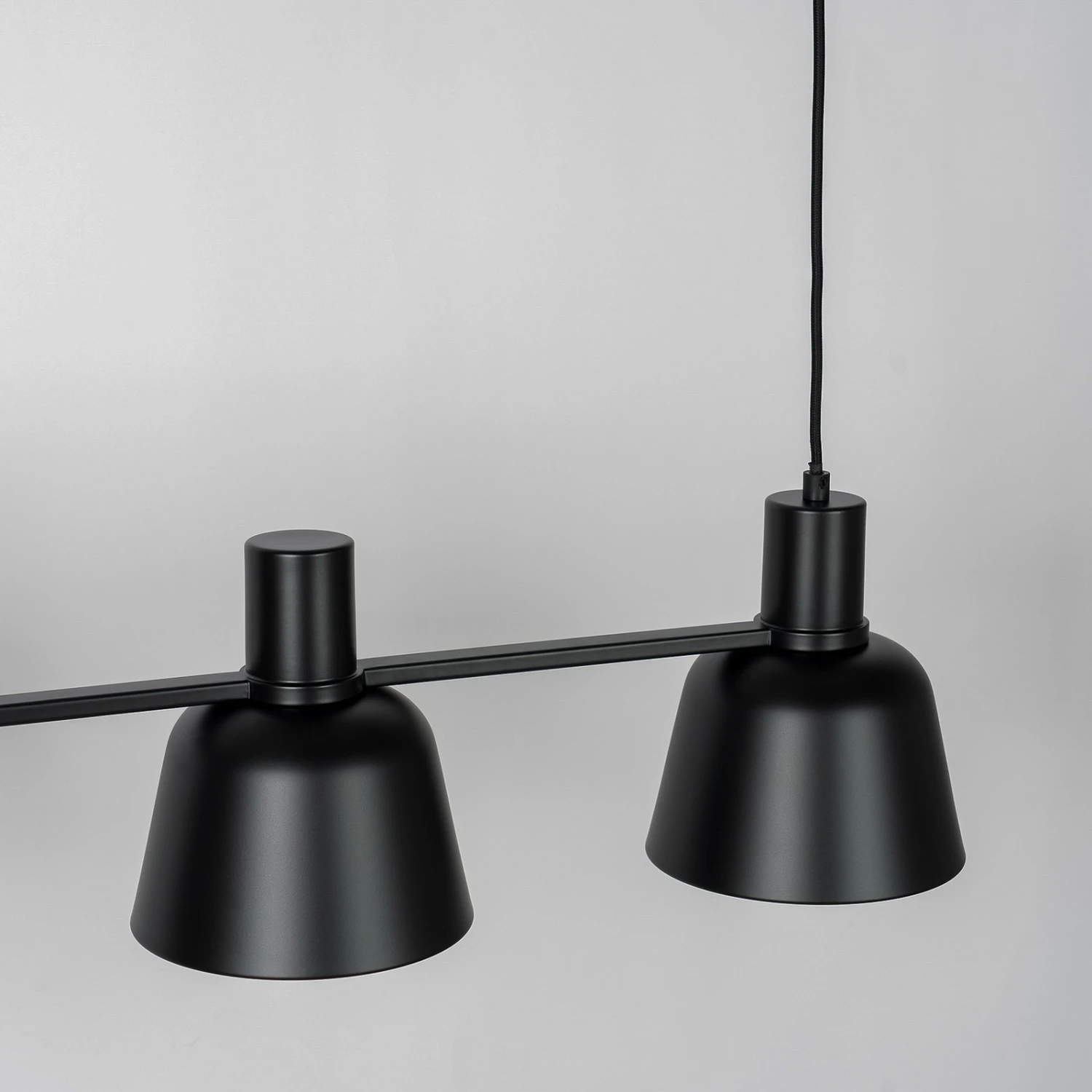 Lucande Servan Hängeleuchte, Schwarz, Vierflammig 9 Lucande Servan Hängeleuchte, Schwarz, Vierflammig – Bild 7