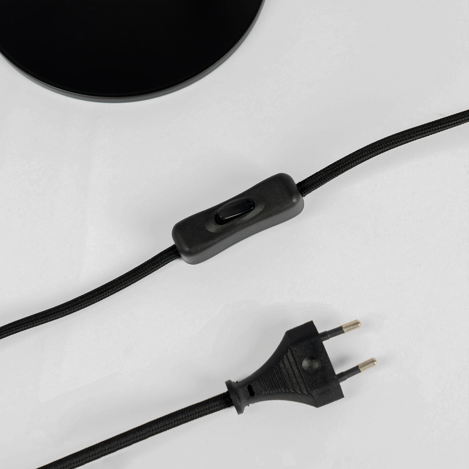 Lucande Mostrid Tischleuchte Aus Schwarzem Eisen 9 Lucande Mostrid Tischleuchte Aus Schwarzem Eisen – Bild 7