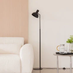 Lucande Mostrid Stehleuchte Aus Schwarzem Eisen 11 Lucande Mostrid Stehleuchte Aus Schwarzem Eisen -Lucande 9639683 1