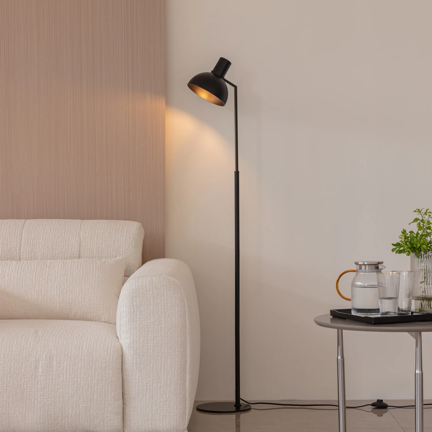 Lucande Mostrid Stehleuchte Aus Schwarzem Eisen 3 Lucande Mostrid Stehleuchte Aus Schwarzem Eisen