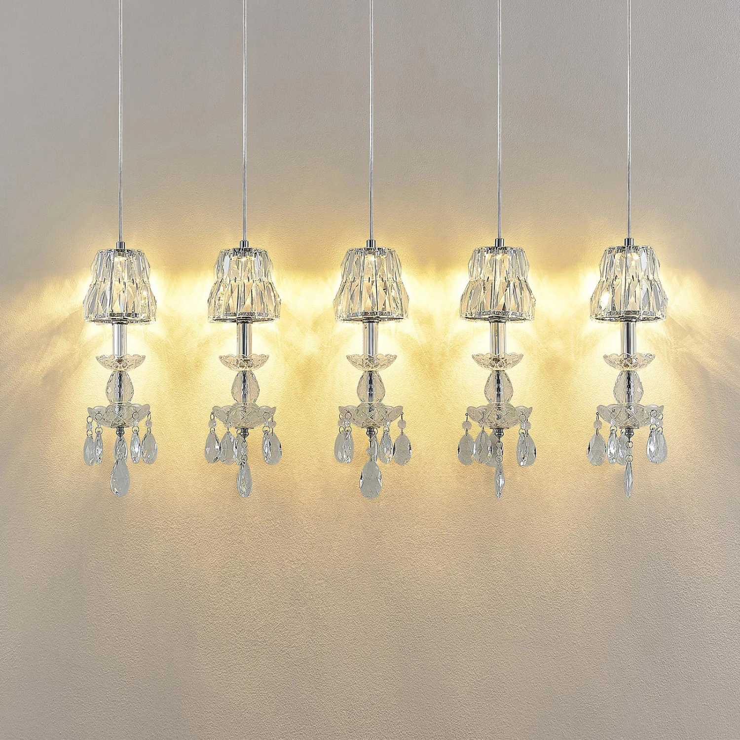 Lucande Yasanie LED-Pendelleuchte, 5-fl., Lang 8 Lucande Yasanie LED-Pendelleuchte, 5-fl., Lang – Bild 6