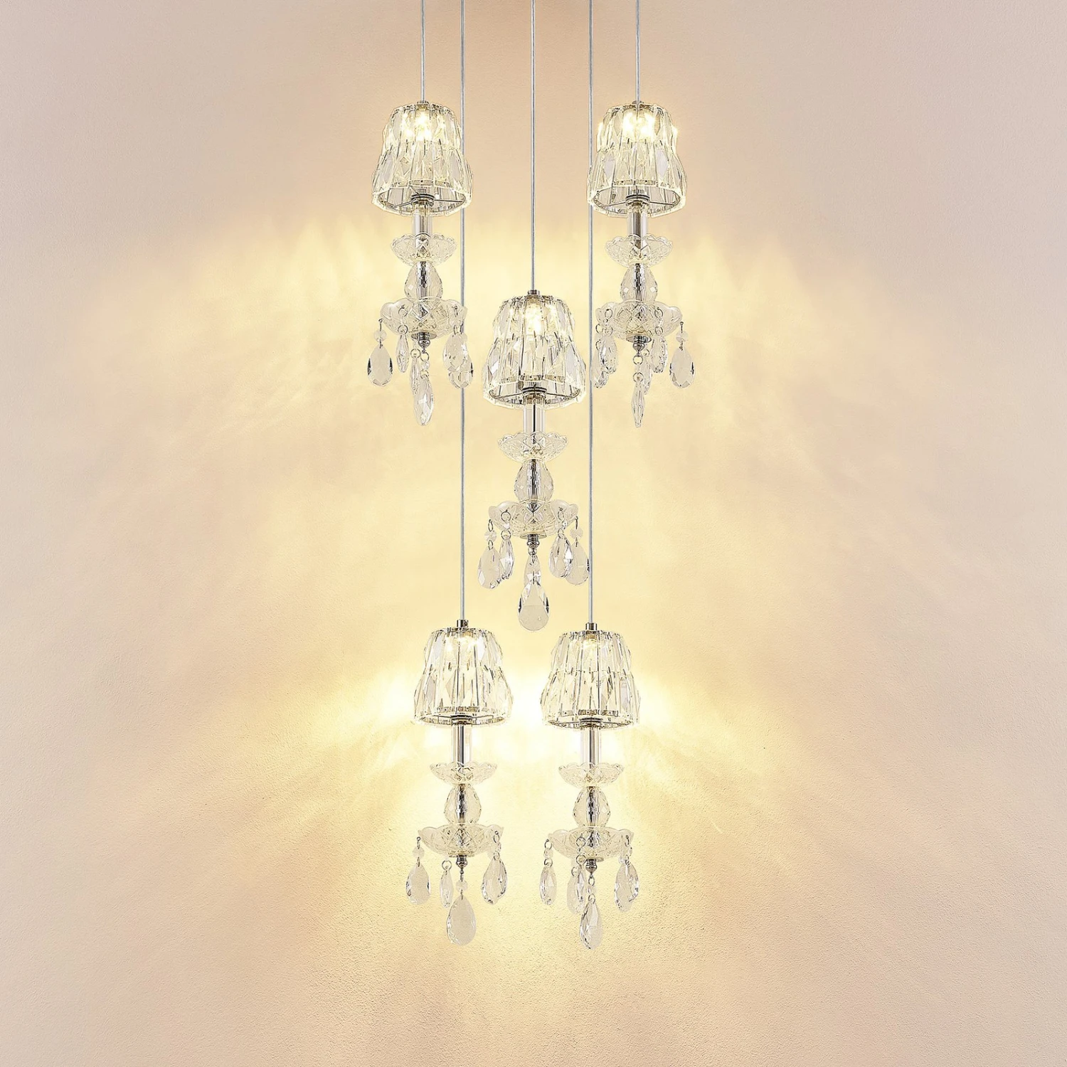 Lucande Yasanie LED-Pendelleuchte, 5-fl., Rund 6 Lucande Yasanie LED-Pendelleuchte, 5-fl., Rund – Bild 4