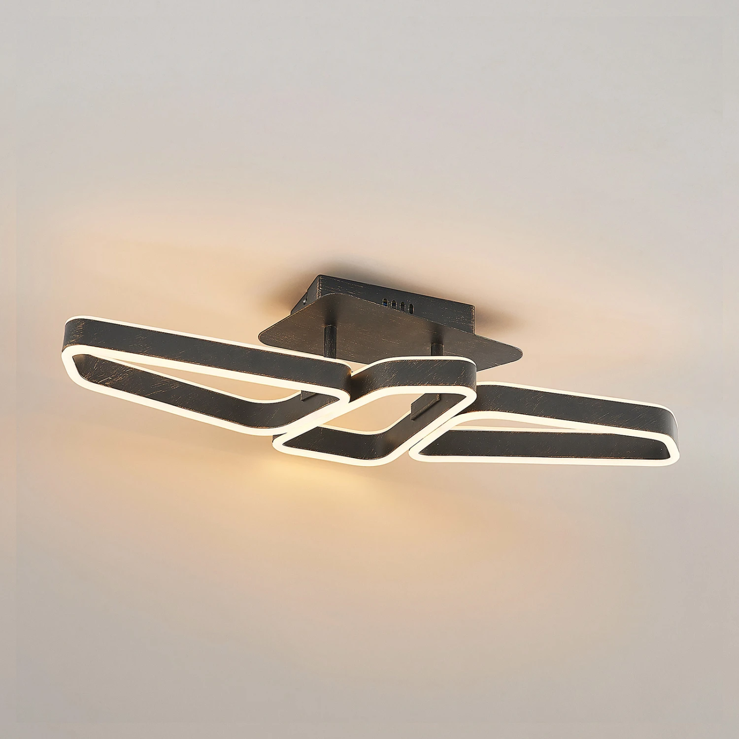 Lucande Quinn LED-Deckenlampe, Dreiflammig Schwarz 7 Lucande Quinn LED-Deckenlampe, Dreiflammig Schwarz – Bild 5