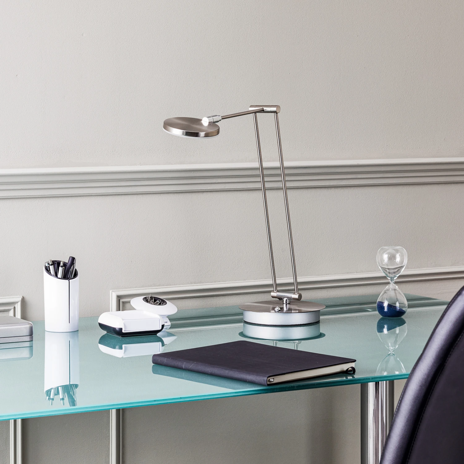 Lucande Ensley LED-Tischleuchte, Nickel 5 Lucande Ensley LED-Tischleuchte, Nickel – Bild 3