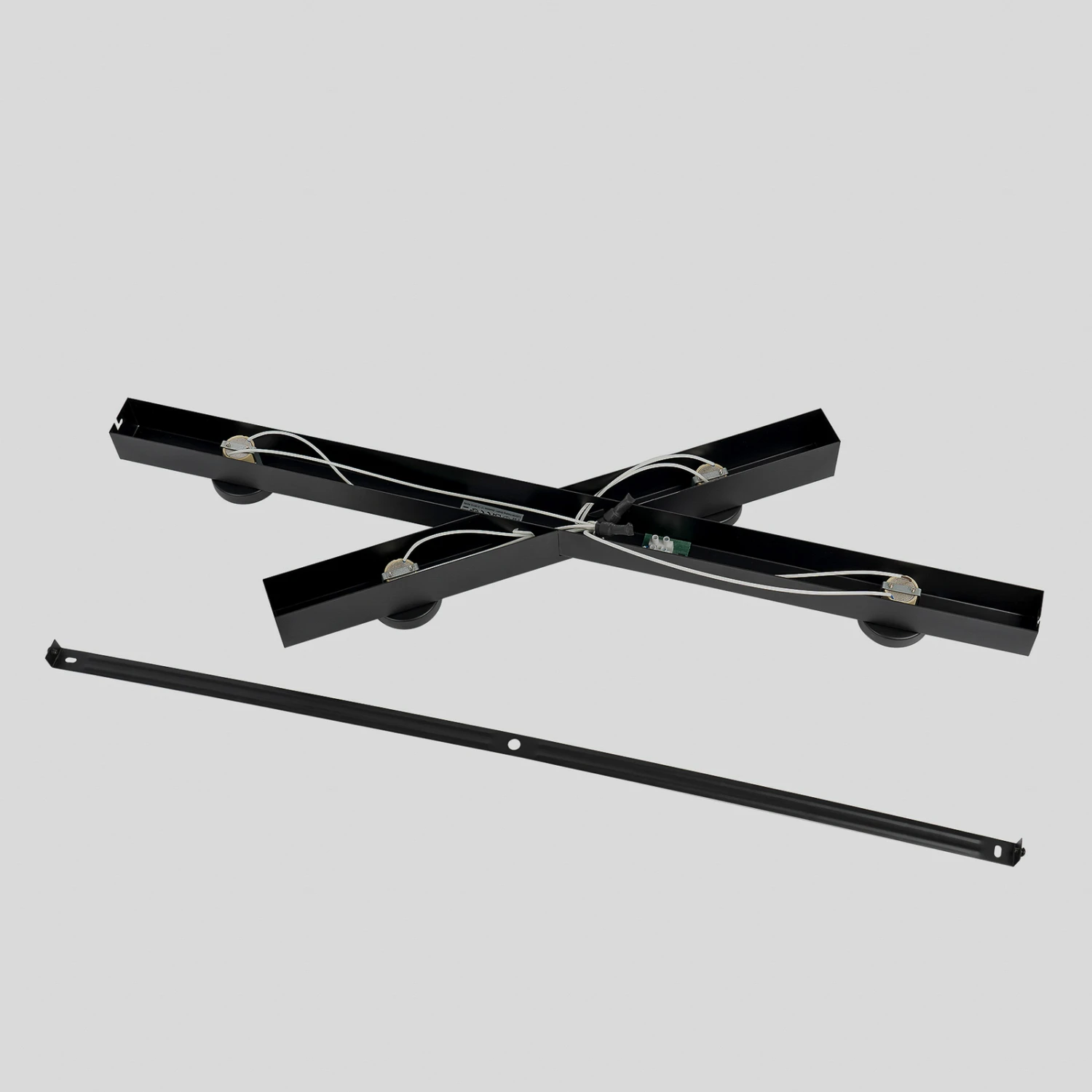 Lucande Kellino Deckenleuchte, Flexibel, 4-flammig 10 Lucande Kellino Deckenleuchte, Flexibel, 4-flammig – Bild 8