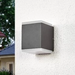 Lucande Außenwandleuchte Sarah Mit LEDs Und Diffusor -Lucande 9969035 1