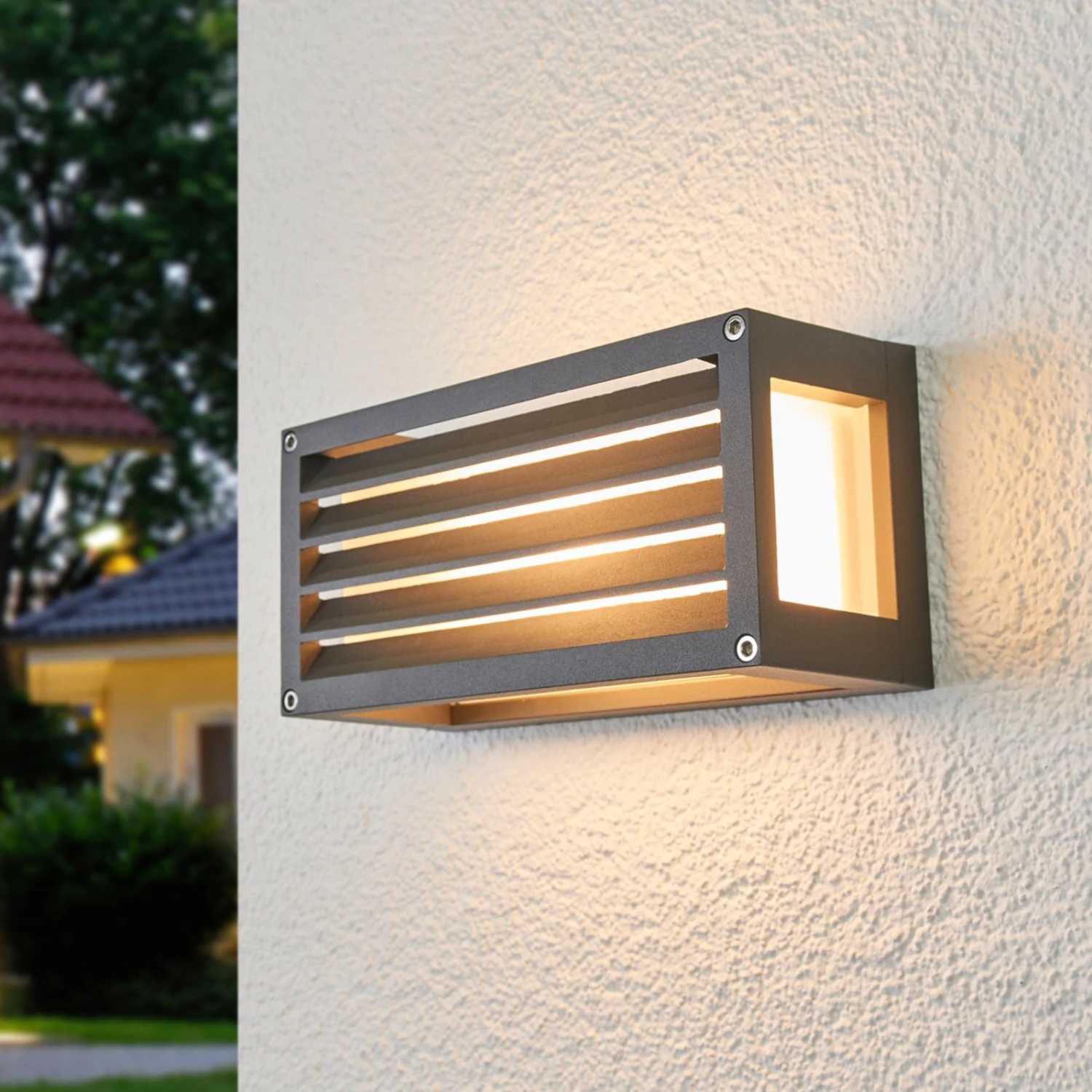 Lucande Gestreifte Außenwandlampe Aurelien, Dunkelgrau 3 Lucande Gestreifte Außenwandlampe Aurelien, Dunkelgrau