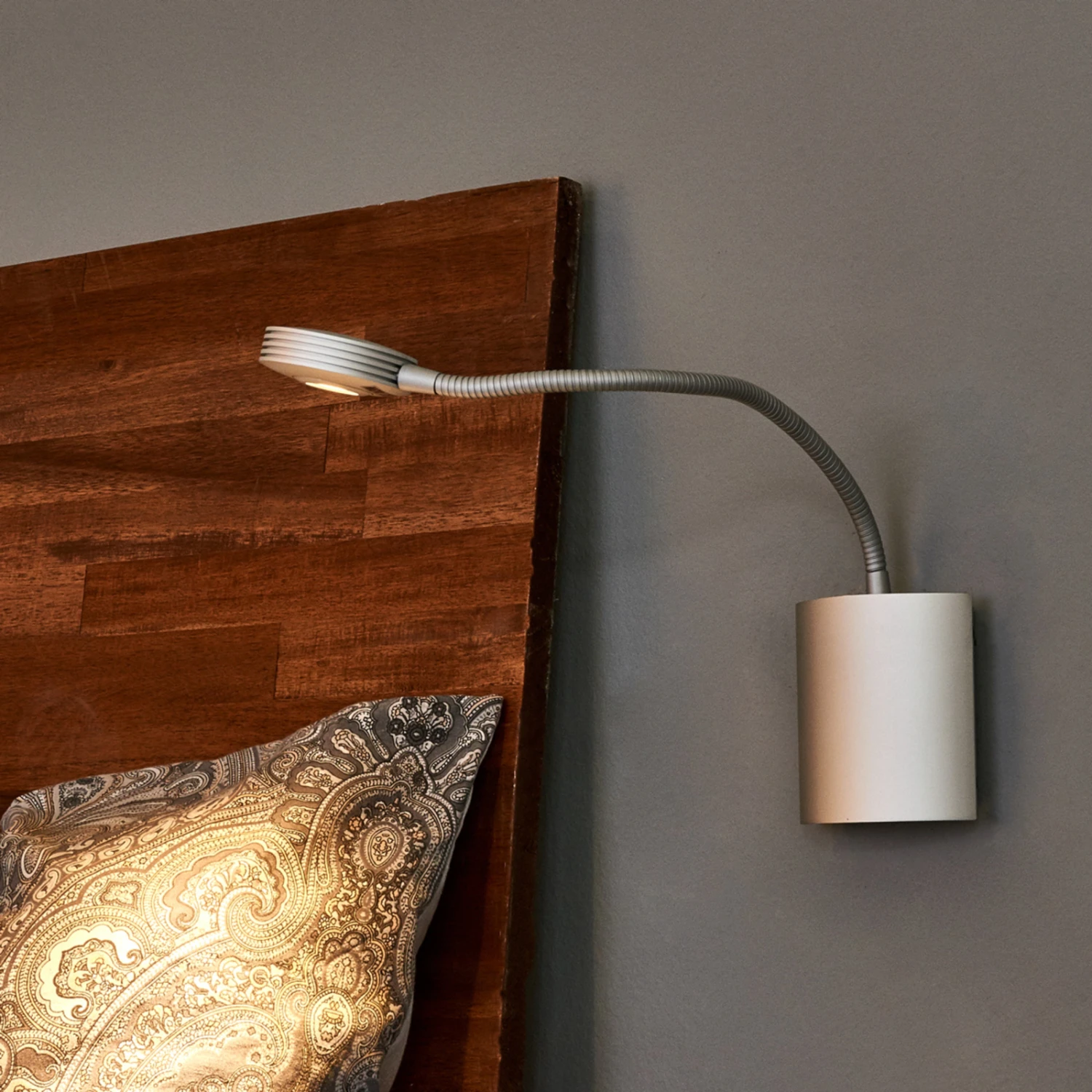 Lucande Verstellbare Wandleuchte Adina Mit LED-Flexarm 4 Lucande Verstellbare Wandleuchte Adina Mit LED-Flexarm – Bild 2