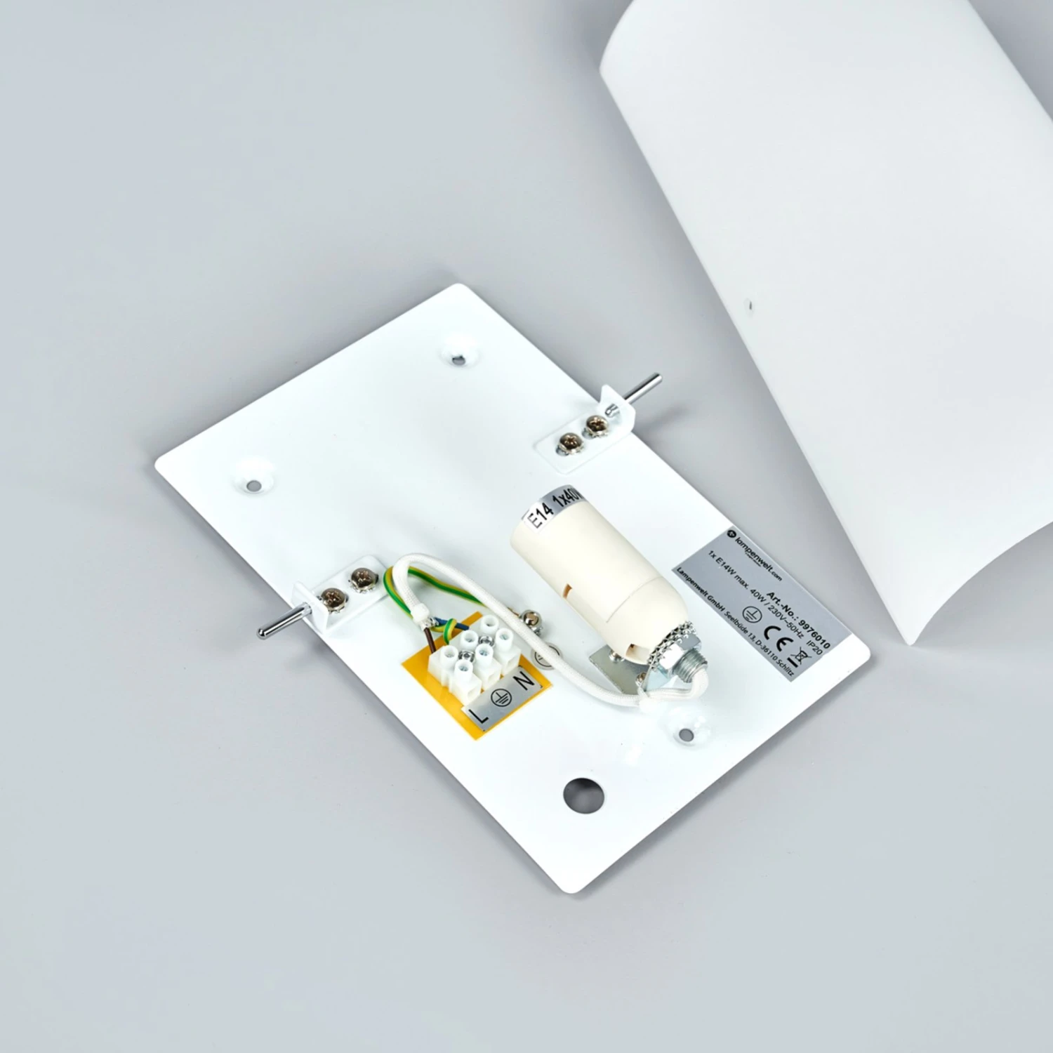 Lucande Halbrunde Glas-Wandleuchte Sidra 10 Lucande Halbrunde Glas-Wandleuchte Sidra – Bild 8